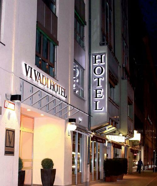 Vi Vadi Downtown Hotel München